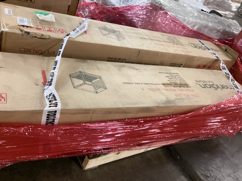 Condition photo showing New/Like New for (incomplete 3/4 boxes) meridian  furniture royalgreen-q royal collection modern | contemporary velvet upholstered queen bed with soft green velvet, deep elegant tufting, canopy, 70.5\\\" w x 89\\\" d x 87\\\" h, green, queen green queen
