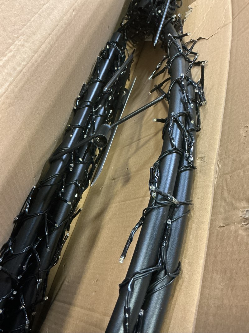 Condition photo showing Good Condition for Flacchi Christmas Decoration Outdoor Arch Lights - 9.5FT 460LED Waterproof String Lights with Timer, 8 Modes for Holiday Party,Wedding, Garden, Patio (Warm White)