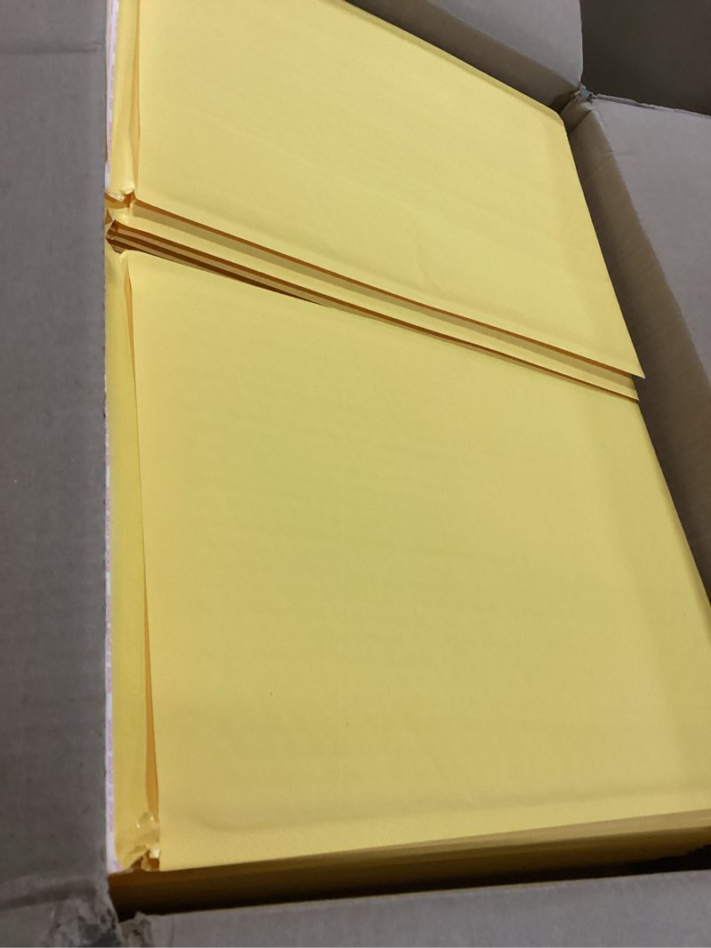 Condition photo showing Good Condition for PRIMPKG Bubble Mailer Envelopes, 100 Pack Kraft Padded Envelopes, Large Bubble Mailers 10.5x15 Inch, Self-Seal Shipping Envelope, Tear-Resistant Mailing Envelope Padded 10.5" x 15" 100