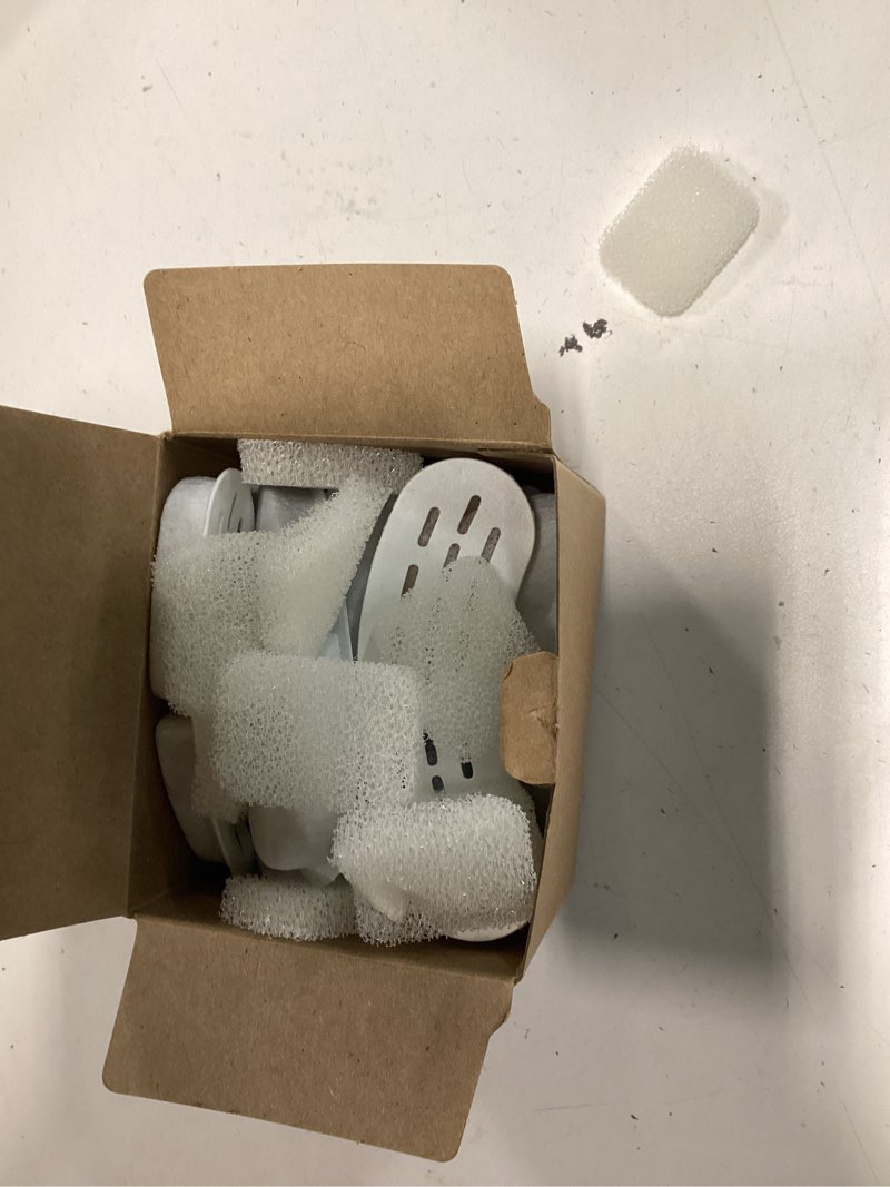 Condition photo showing Good Condition for misfans cat fountain filter replacement, 12 pack filters and 12 pack sponges, for item model number:s003,s005,not include cat fountain,similar filter elements are interchangeable 12 filters+12 sponges