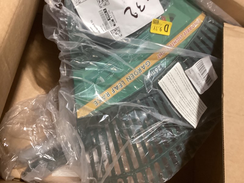 Condition photo showing New/Like New for ORIENTOOLS Garden Leaf Rake, Garden Rakes for Lawns Leaves with 65.7" Foldable Handle Rake, 26 Strong Tines Plastic Head Shrub Rake, Yard Garden Rake for Lawns, Grass, Flower Beds Leaves Cleaning 26T, Foldable, Silver Handle