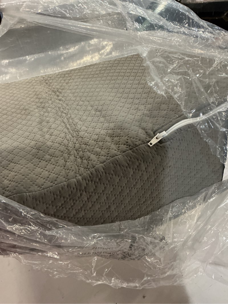 Condition photo showing Good Condition for kolbs bed wedge pillow for sleep apnea, acid reflux, and back pain relief, with chic jacquard cover - headboard gerd pillow wedges for sleeping (standard width 7.5" height)