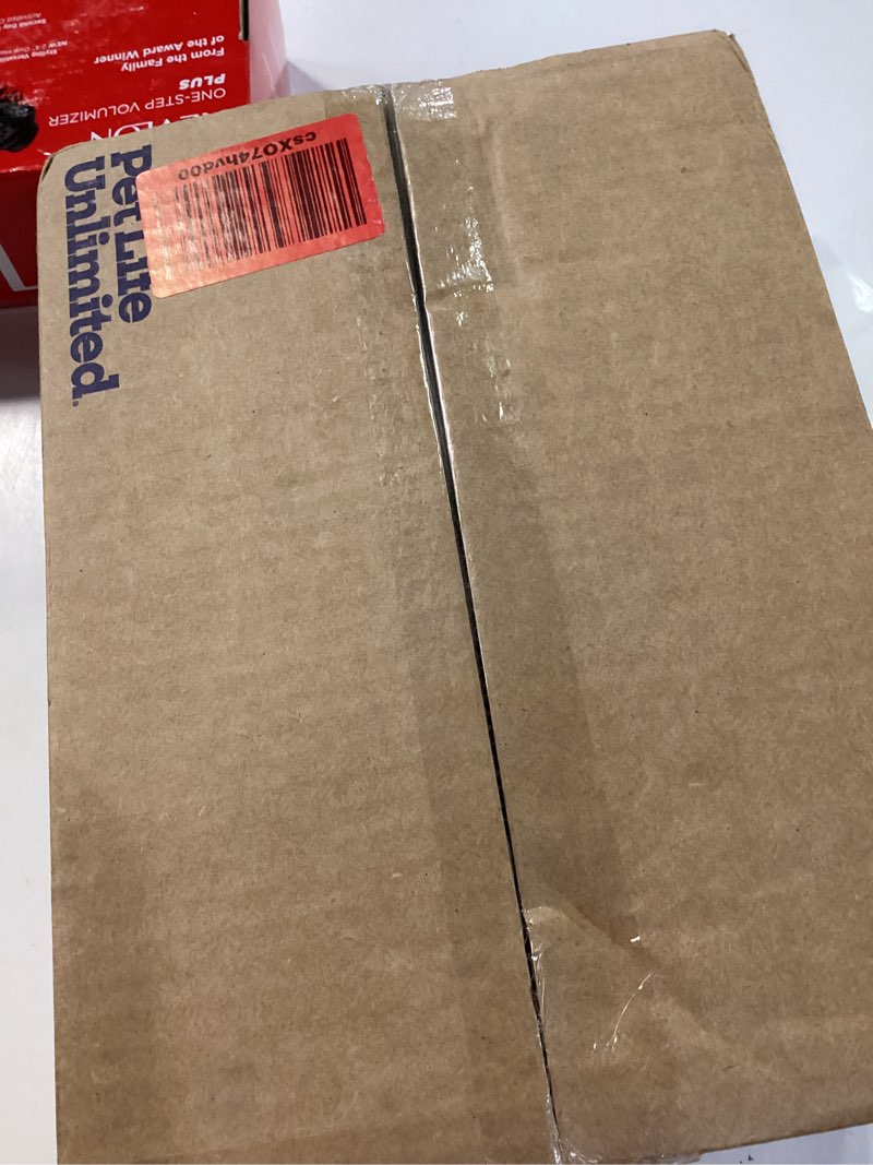 Condition photo showing New/Like New for pet life unlimited overnight xxl puppy pads for dogs, potty training pee pads, 30 count, 30" x 36", leak-proof, super absorbent, quick-dry overnight protection, made in usa jasmine honey 30" x 36" 30-count