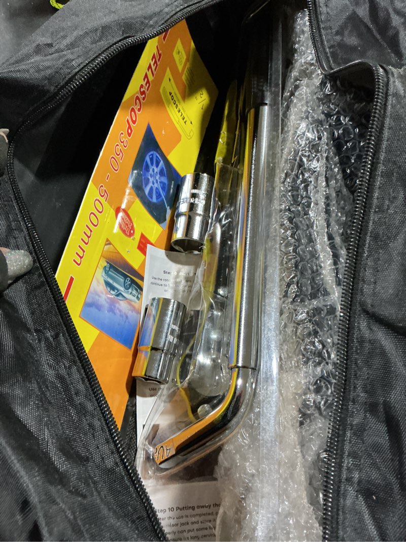 Condition photo showing Good Condition for scissor jack 3 ton, 4.1"-18.3" lifting car jack, heavy duty car jack kit, portable tire changing kit with lug wrench, tire jack tool for car suv mpv 3t