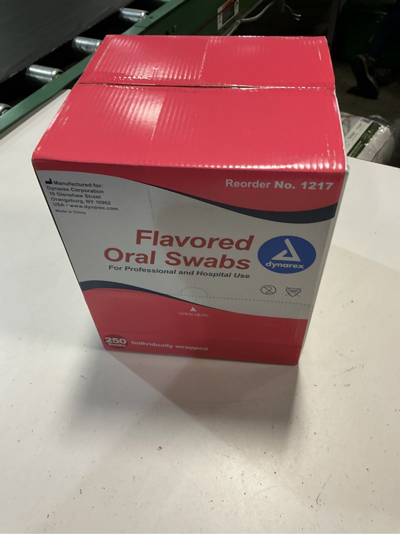Condition photo showing New/Like New for dynarex dentifrice-flavored swabsticks, pleasant tasting cotton swabs that gently soothe and refresh dry mouth, individually wrapped, 1 box of 250