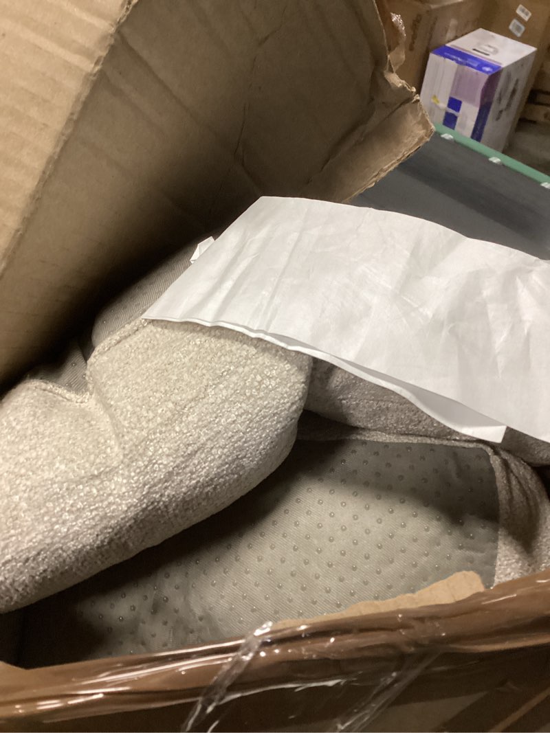 Condition photo showing Good Condition for Basic Beyond Chair Cushions for Dining Chairs, Non-Slip Chair Pads, Thick Seat Cushions for Dining Room Chairs, Kitchen Chair Cushions Set of 4, 16" x 16" x 4", Beige Beige 16"x16"(Pack of 4)