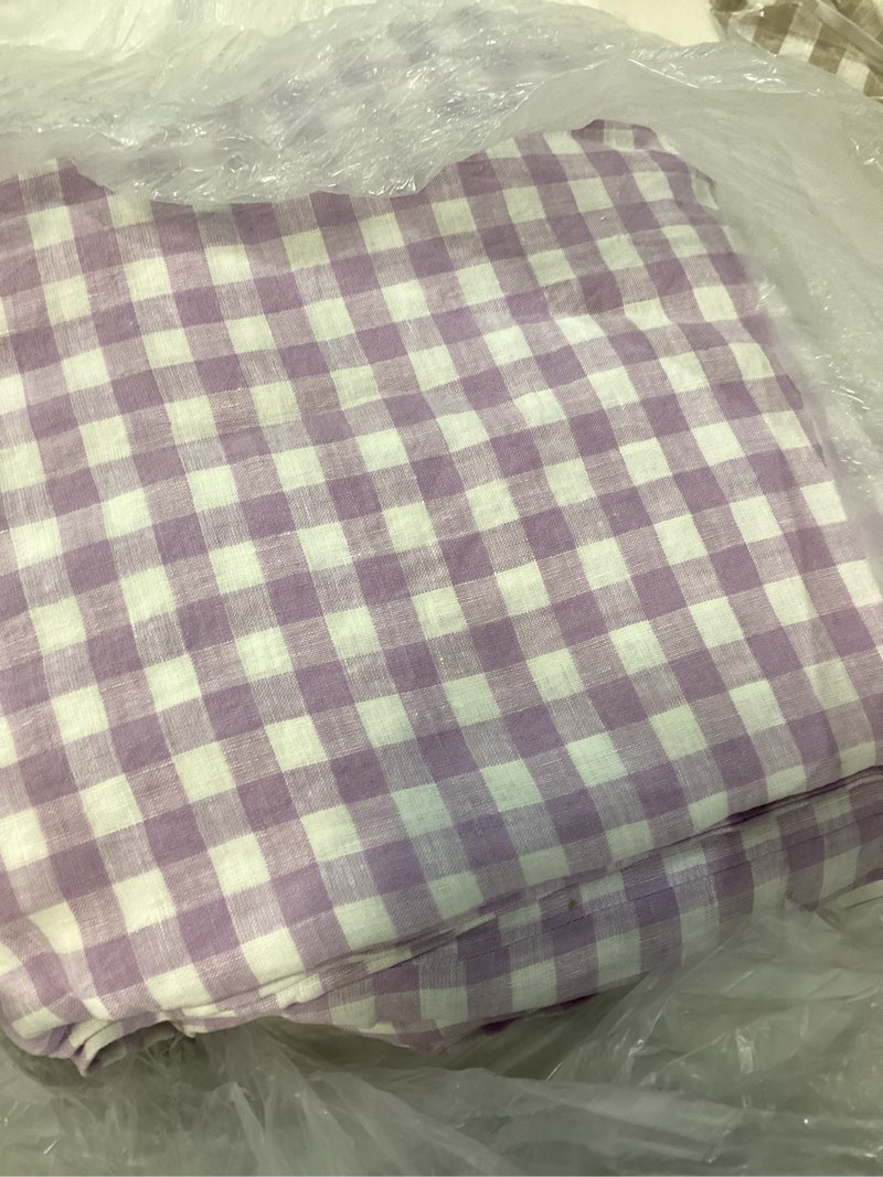 Condition photo showing Good Condition for european linen duvet cover, king/cal king, lavender gingham