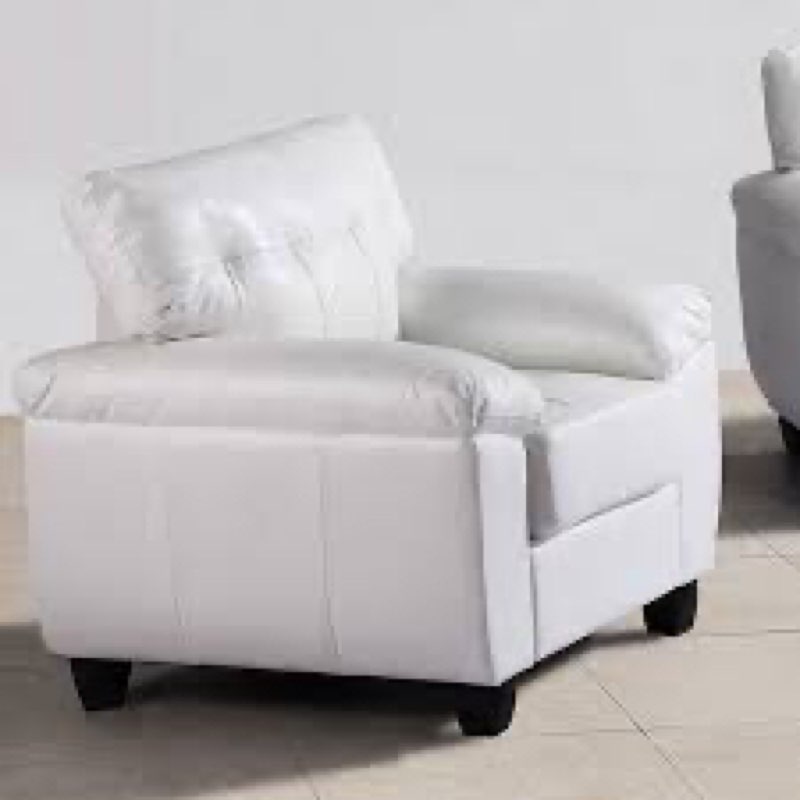  G907 Chair (White)