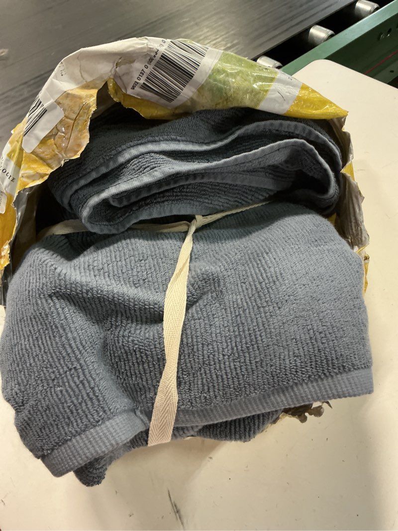 Condition photo showing Good Condition for turkish ribbed quick dry bath towel bundle, one size, mineral