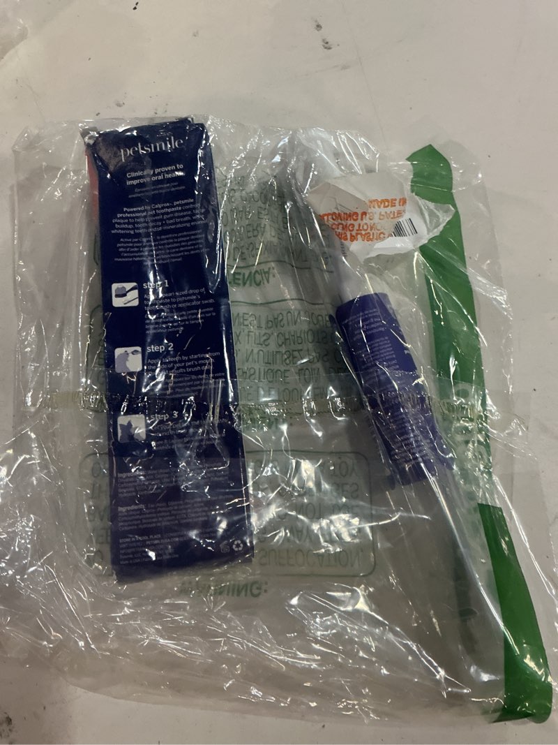 Condition photo showing Good Condition for petsmile professional pet toothpaste - cat & dog toothpaste for plaque, tartar, & bad breath - vohc accepted non enzymatic dental care for cat & dog teeth cleaning (rotisserie chicken, 4.2 oz) rotisserie chicken 4.2 ounce (pack of 1)