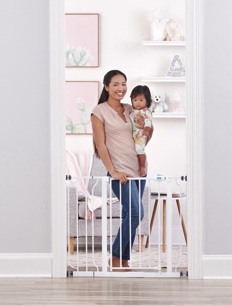 Assorted item baby gates 2pack 
