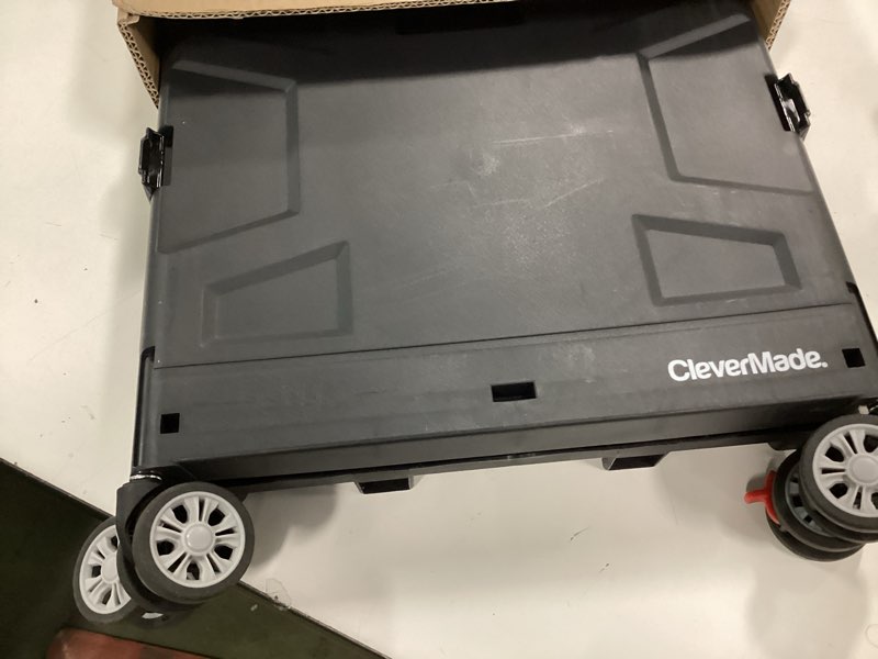 Condition photo showing Good Condition for CleverMade Collapsible Wheeled Crate with Lid, 4-Wheels - Swivel and Glide Rolling Crate with Handle and Double Wheels for Easy Transport and Versatile Use - 35L and 75lb Capacity, Black/Cream Black/Gray (35l) - 4 Wheels - Pack of 1