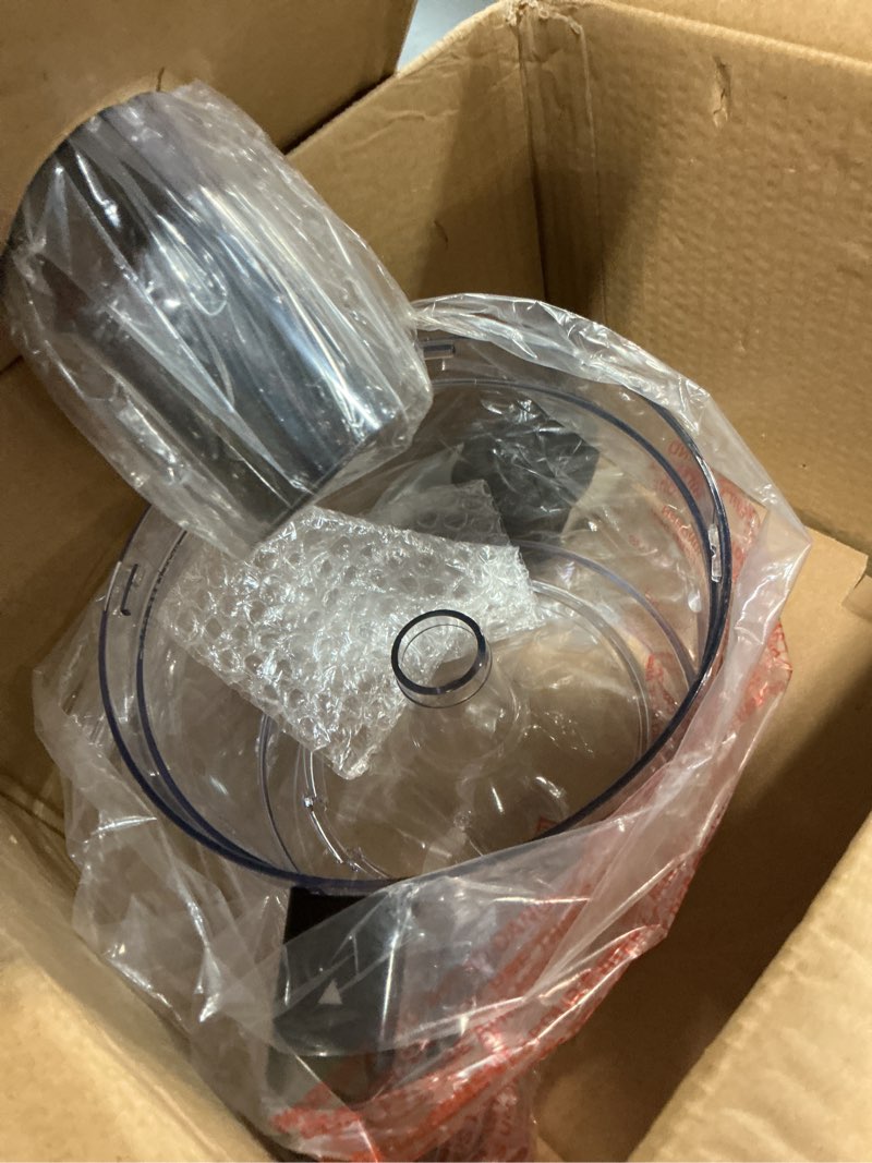 Condition photo showing Good Condition for black+decker 8-cup food processor, easy assembly, stainless steel s-blade, shred, slice, chop, puree, 450w motor food_grater