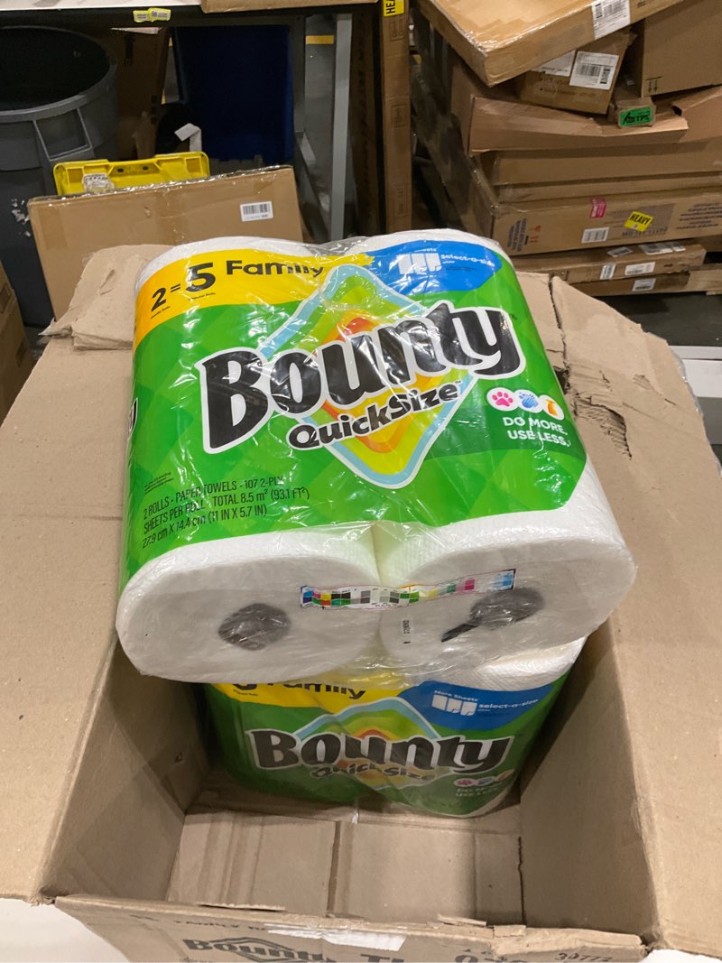 Condition photo showing New/Like New for Bounty quicksize 2family size 4ct