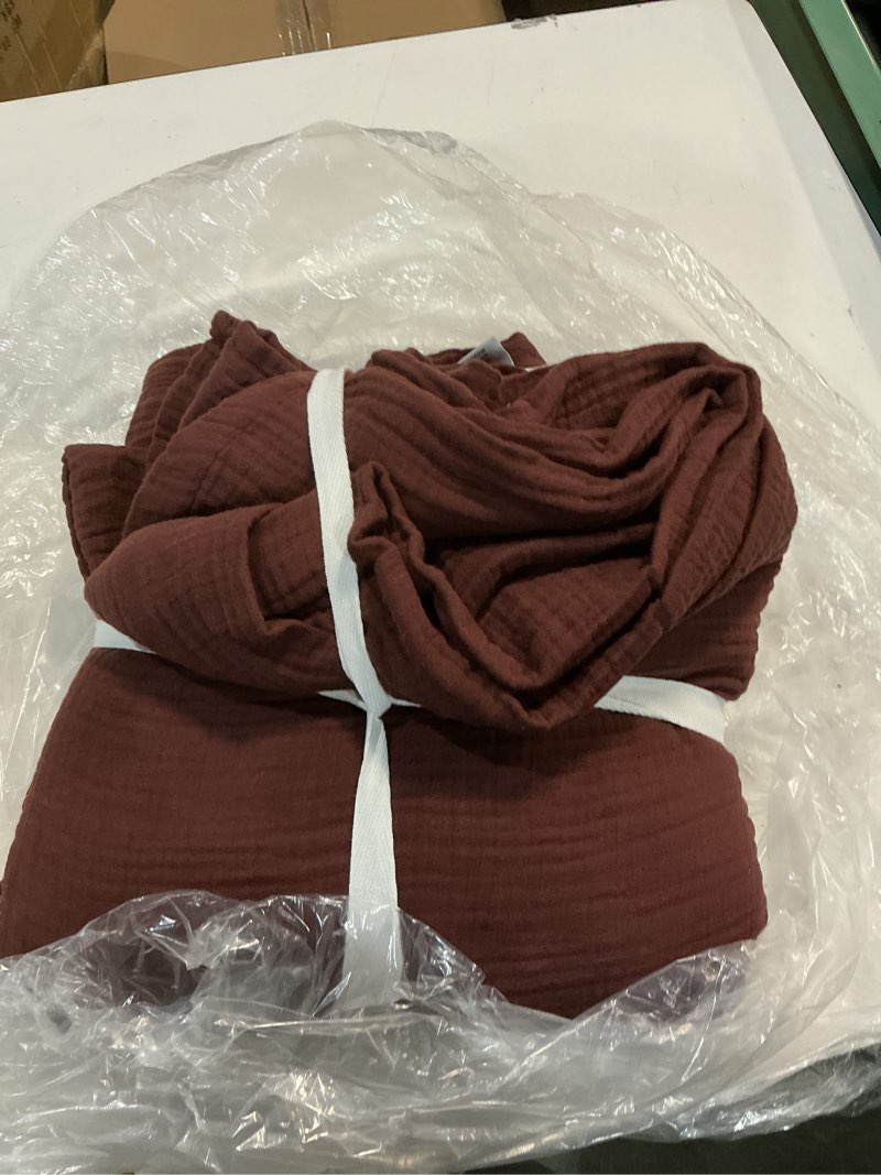 Condition photo showing As Is for quince organic airy gauze dream quilt color chocolate size king
