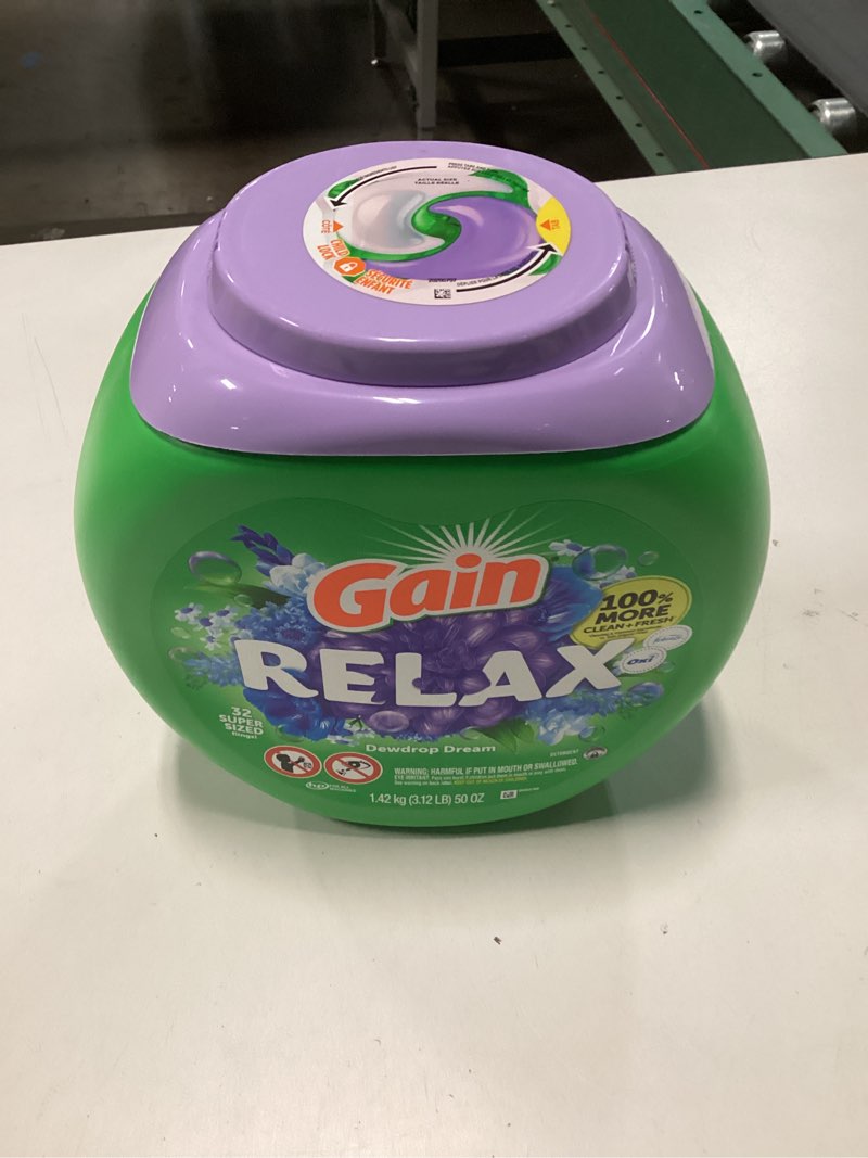 Condition photo showing New/Like New for Gain Super Flings Laundry Detergent Pacs, 32 Count, Dewdrop Dream scent, irresistibly clean and fresh washing detergent laundry soap pacs 1 Count (Pack of 32)