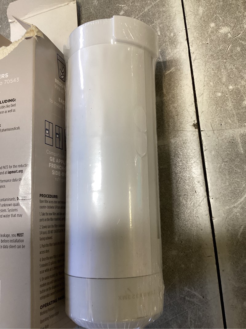 Refrigeration Water Filter for Select GE Refrigerators - White