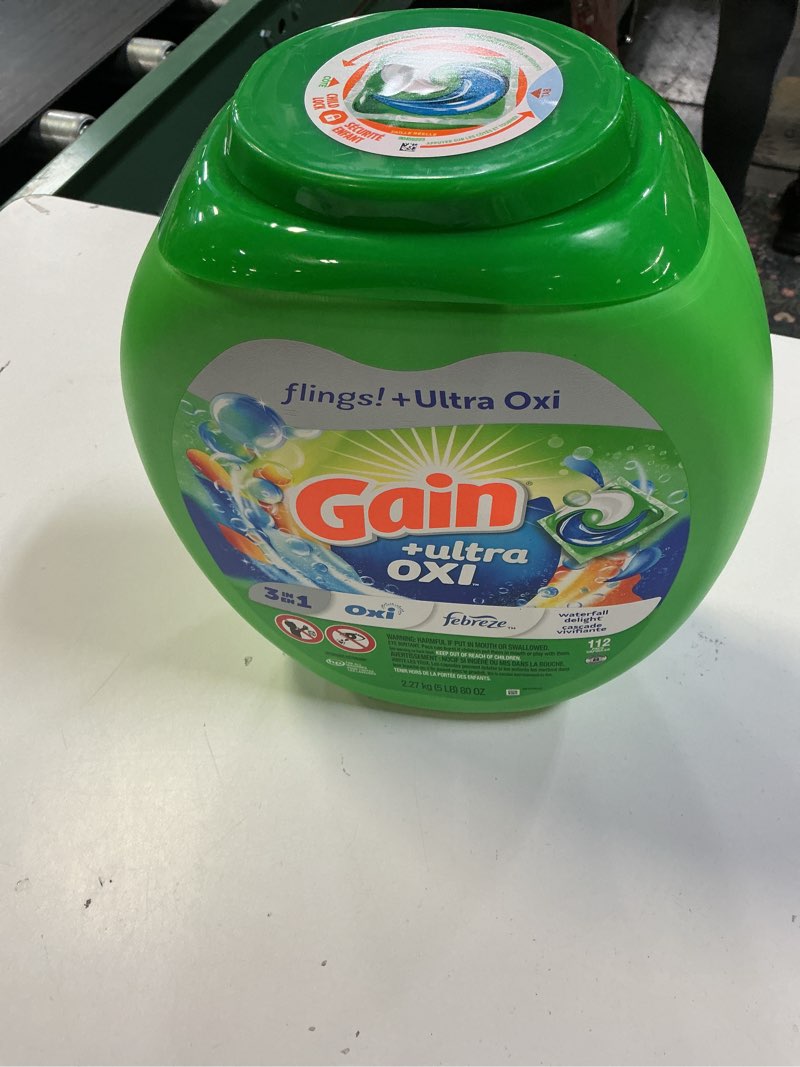 Condition photo showing New/Like New for Gain Flings Ultra Oxi Laundry Detergent Pacs, 112 Count, Waterfall Delight Scent, with Odor Defense, concentrated laundry soap pacs Waterfall Delight 112 Count (Pack of 1)