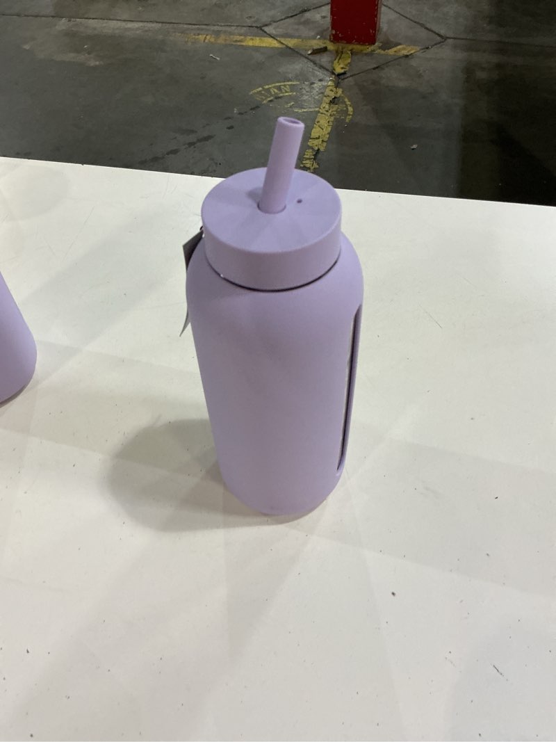 Condition photo showing Good Condition for bink 36 oz. big bottle with straw cap