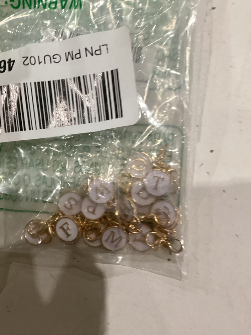 Condition photo showing Good Condition for framendino, 26 pack a-z alphabet letter pendants zipper pull charms clip on for diy making