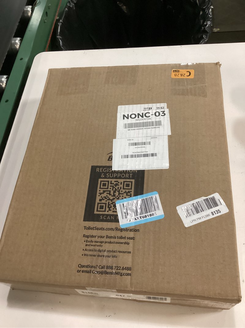 Condition photo showing New/Like New for bemis 4006560 round black soft toilet seat  black