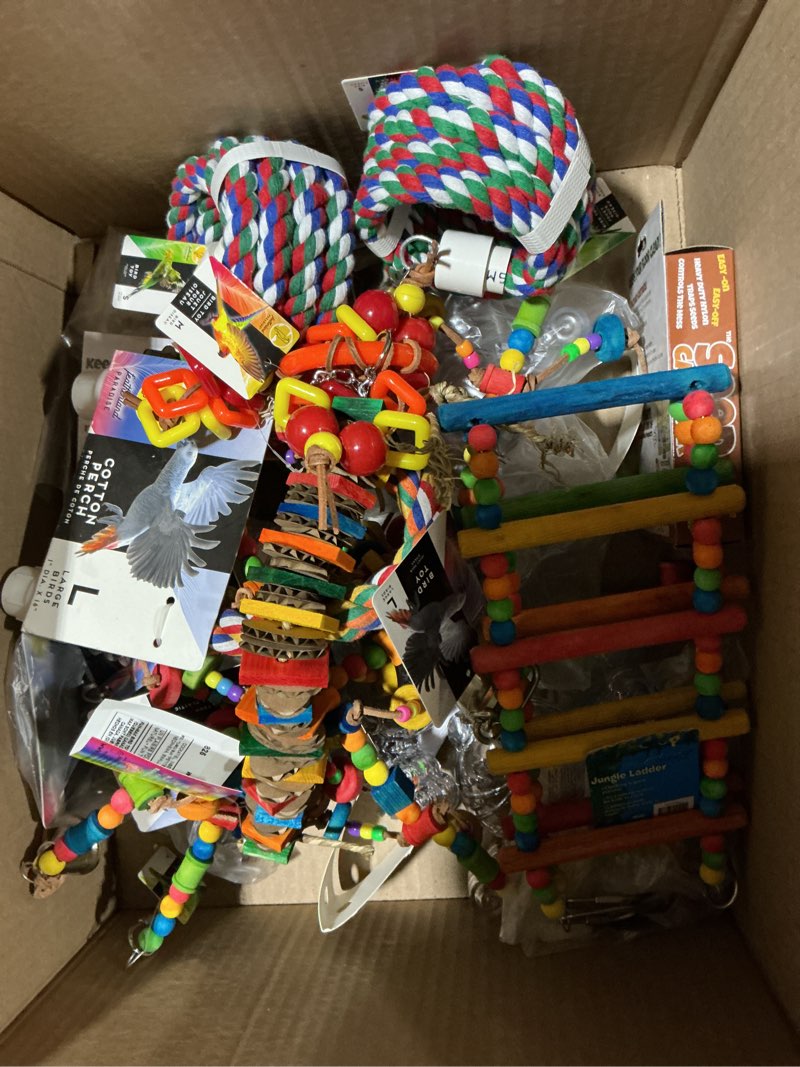 Condition photo showing Good Condition for Miscellaneous bird items