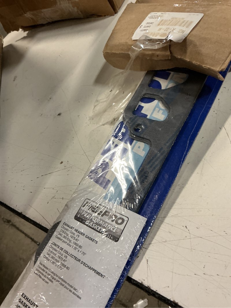 Condition photo showing Good Condition for fel-pro 1413 exhaust manifold gasket set