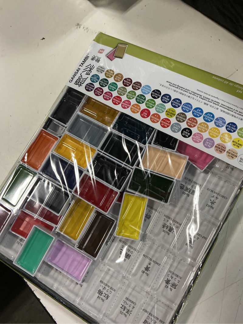Condition photo showing As Is for kuretake gansai tambi watercolors, 48 colors