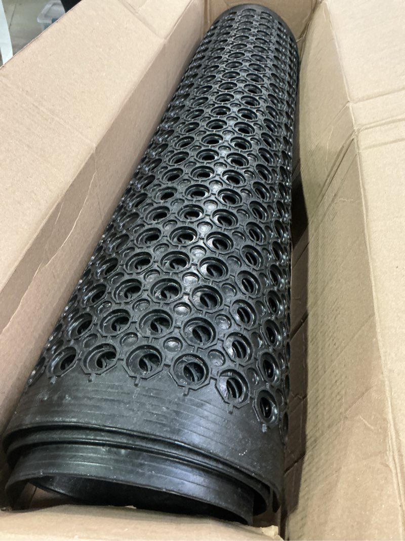 Condition photo showing Good Condition for Uniboho Outdoor Rubber Floor Mats Anti Slip Restaurant Commercial Kitchen Mat Rubber Drainage Mat 60 x 35 Heavy Duty Door Mat for Garage Garden Indoor Outside Industral Pool Entrance Bar Wet Area 60x35 inches