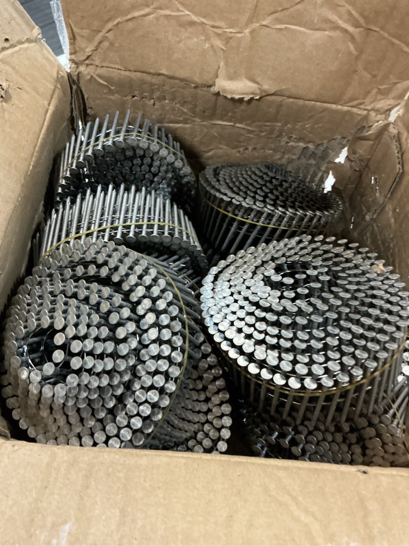 Condition photo showing Good Condition for 3600 count stainless steel coil nails 15-degree collated wire coil nails 1-1/2 inch, 0.09 inch ring shank ` 3600 1-1/2 inch x 0.09 inch