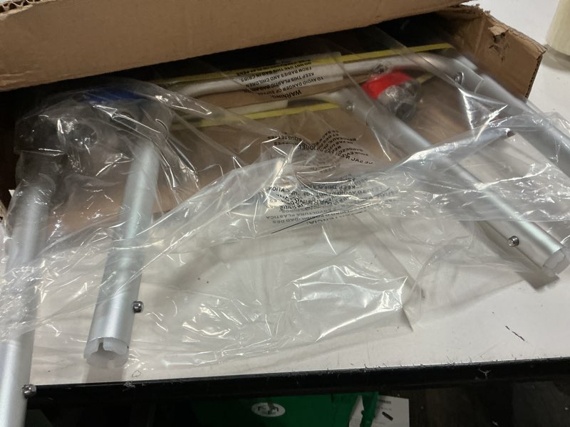 Condition photo showing Good Condition for walker adlt 2but w/5 whl.1/ea