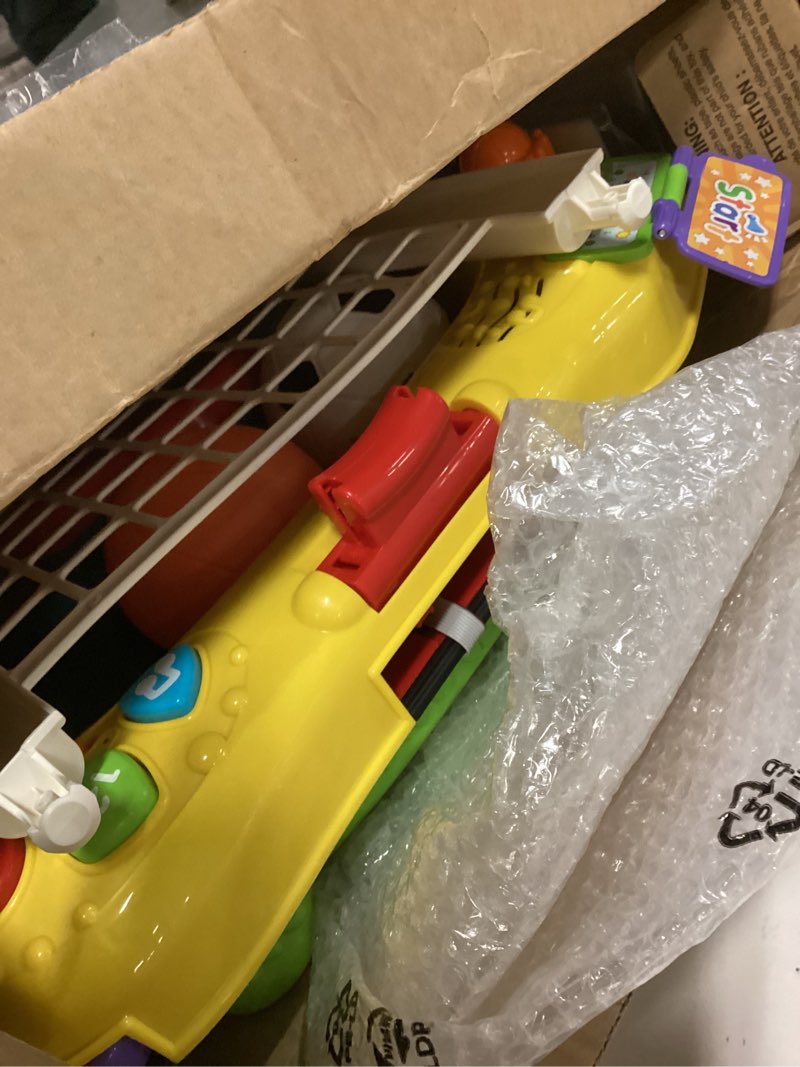 Condition photo showing Good Condition for vtech smart shots sports center (frustration free packaging), yellow