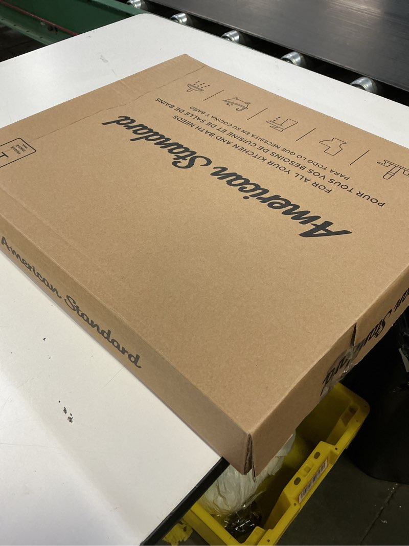 Condition photo showing New/Like New for american standard 5024b65g.020 transitional slow-close & easy lift-off round front toilet seat, white