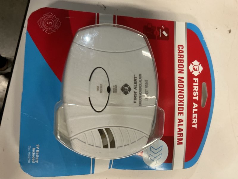 Condition photo showing Good Condition for Basic CO Alarm w/ 9V Battery