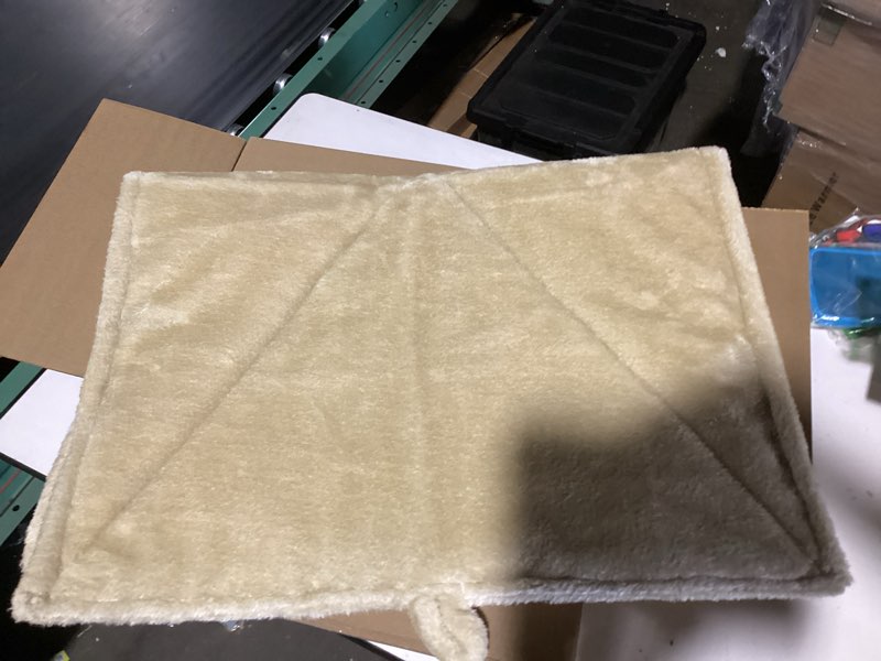 Condition photo showing Good Condition for Furhaven ThermaNAP Self-Warming Cat Bed for Indoor Cats & Large/Medium Dogs, Washable & Reflects Body Heat - Quilted Faux Fur Reflective Bed Mat - Cream, Large Large - 36"L x 24"W Cream