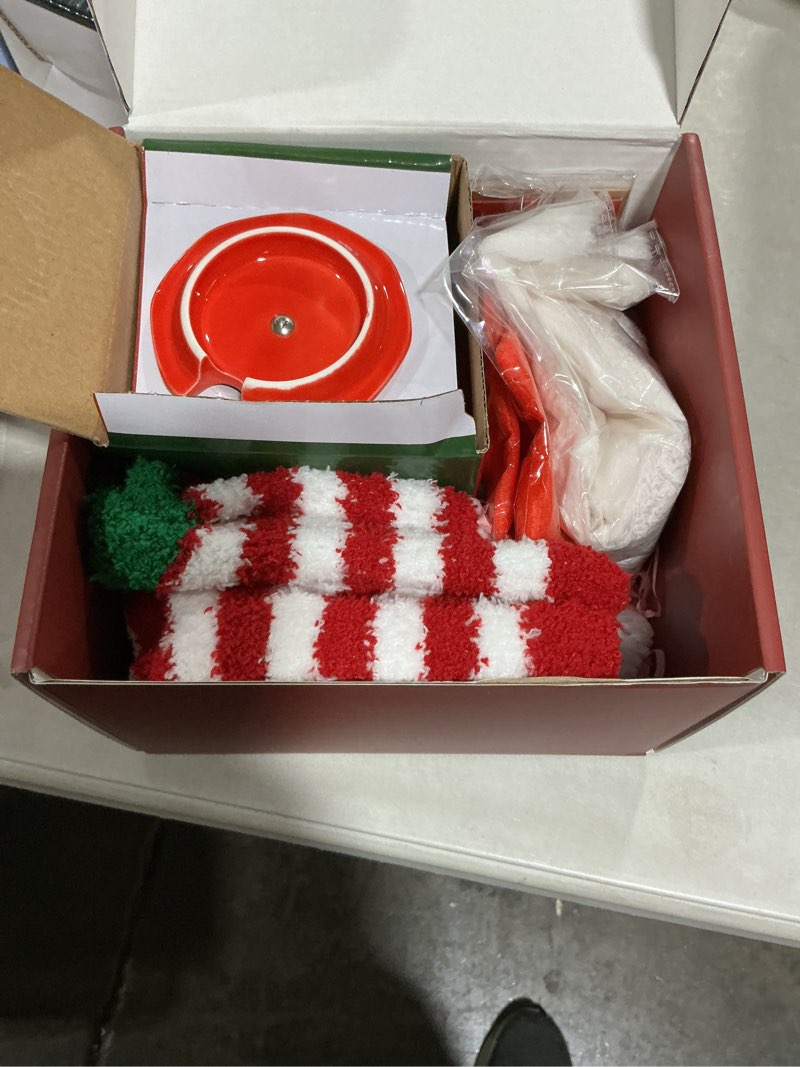 Condition photo showing Good Condition for Christmas Gifts for Women - Aromatherapy Candle & Bath Bomb Set for Relaxation, with Cozy Socks, Mug & Beanie Hat, Unique Holiday Gift Basket for Her, Mom, Wife, Girlfriend, Coworker