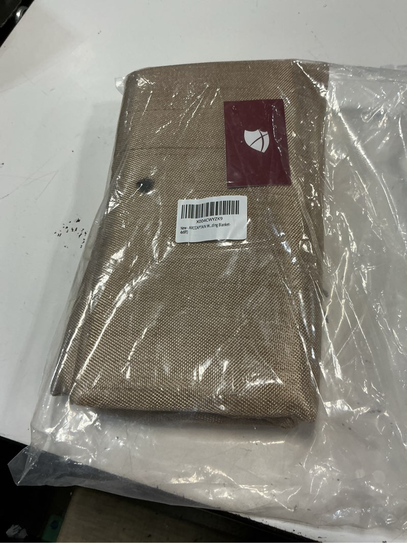 Condition photo showing Good Condition for arccaptain welding blanket 4x6ft, heavy duty fiberglass 1022 °f heat resistant fabric welding blankets fireproof 850gsm thickened, thermal resistant insulation welding curtain for grill, smoker welding blanket-4x6ft