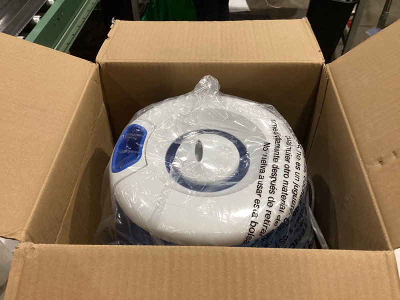Condition photo showing Good Condition for Vicks CoolRelief Cool Mist Humidifier Small to Medium Room Vaporizer for Baby, Kids, Adults, 1.2 Gal