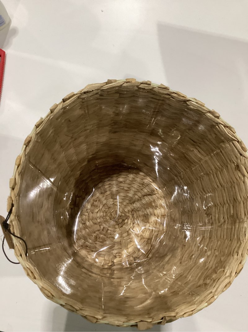 Condition photo showing Good Condition for Household Essentials Handwoven Cattail Wicker Waste Basket, Natural