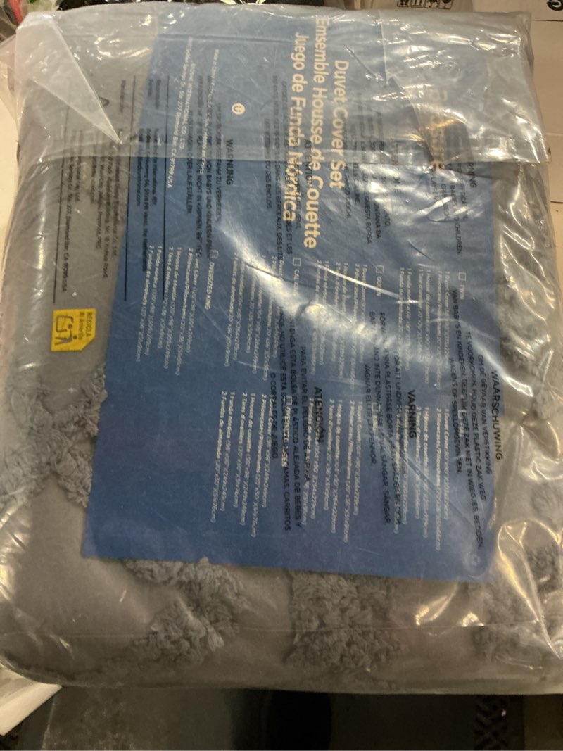 Condition photo showing New/Like New for bedsure boho duvet cover queen size, soft & comfortable elegant design boho bedding for decoration, machine washable comforter cover for all seasons,includes 1 duvet cover & 2 pillow shams,dark grey 06 - dark grey - elegant (no comforter) abstract queen (90" x 90")