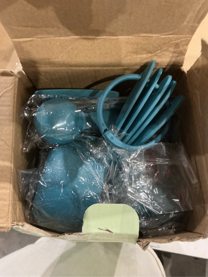 Condition photo showing New/Like New for silicone cooking utensil set, fungun non-stick kitchen 24 pcs cookware, heat resistant , silicone kitchen tools gift with stainless steel handle (blue-24pcs?