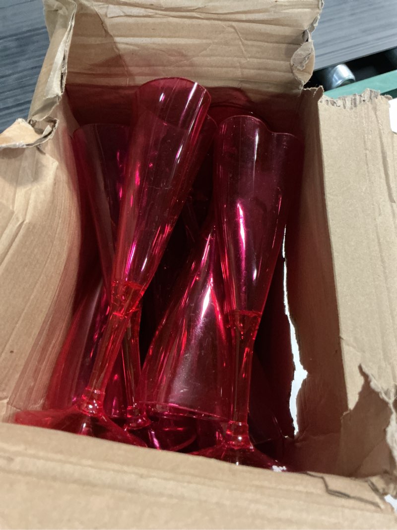 Condition photo showing Good Condition for 24 pcs heart shaped champagne flutes wedding plastic goblet cups 4.4oz disposable toasting glasses wine cups for galentine bachelorette wedding bridal shower party(clear,hot pink) hot pink clear