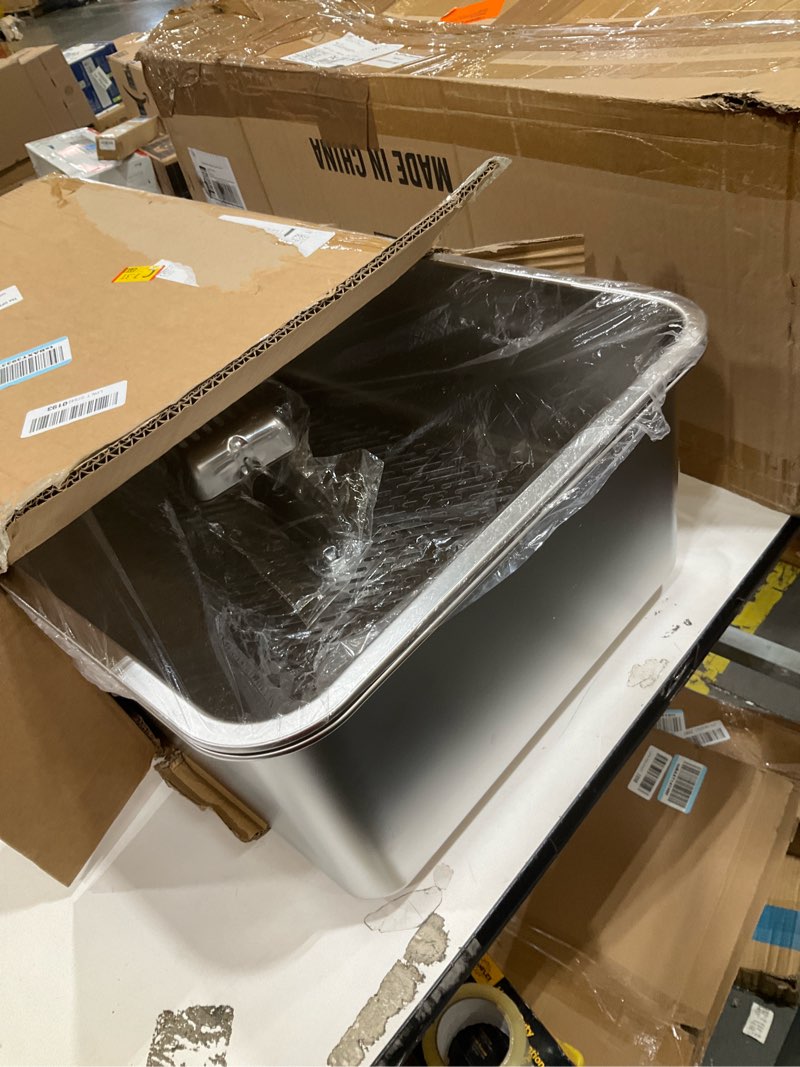 Condition photo showing Good Condition for stainless steel sifting litter box, 23.6" l x 15.7" w x 8" h semi-enclosed metal cat litter box with sifting pan, scoop for big cat easy cleaning silver sifting pan stripe