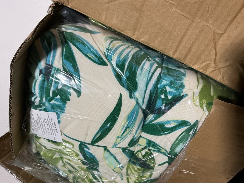 Condition photo showing Good Condition for Bistro Chair Cushions with Ties,Tufted Patio Round Outdoor Seat Cushions 15"x15"x4"inch,Set of 2,Waterproof Chair Pads for Barstool Home Garden Kitchen Furniture(Palm Leaf)
