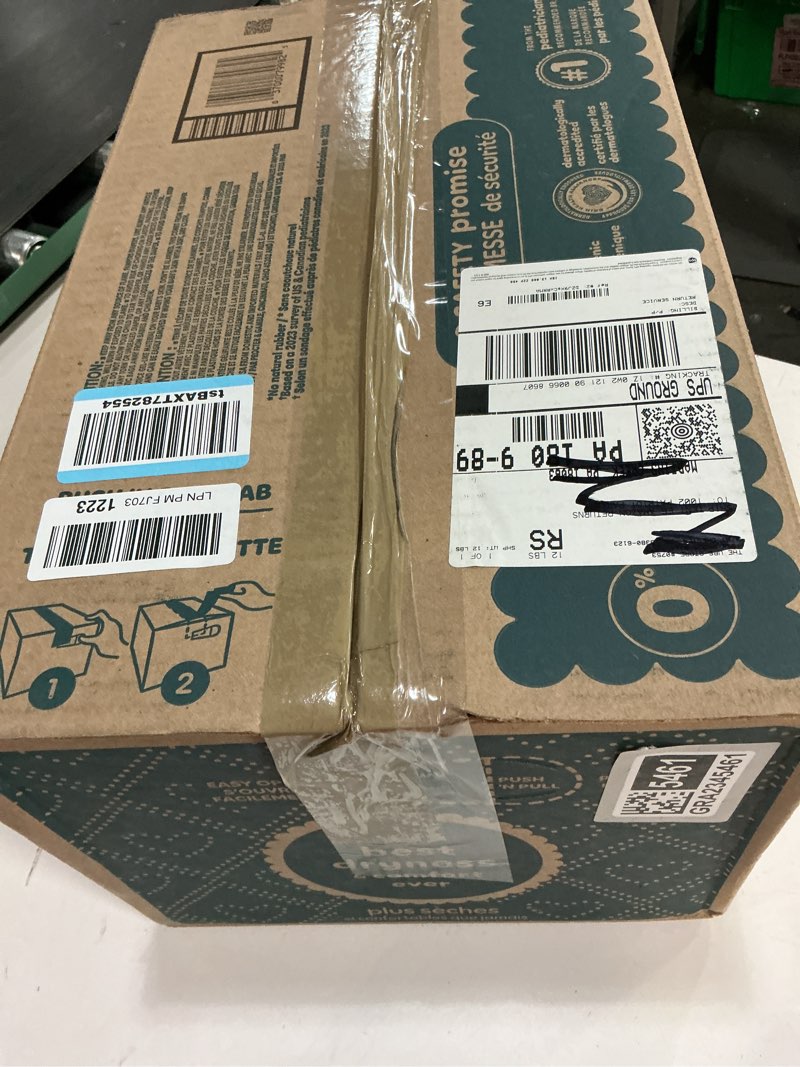Condition photo showing New/Like New for Pampers Swaddlers Diapers, Size 5 (20-37 lbs), 132 Count, Absorbent, Keeps Baby Dry and Comfortable, Skin Safe Disposable Baby Diaper (Packaging May Vary) Size 5 132