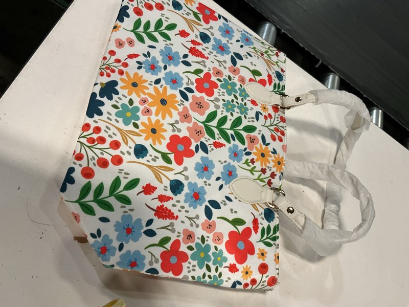 Condition photo showing Good Condition for tote bags for women, tote purse, nylon tote bag, with zipper and pockets, waterproof