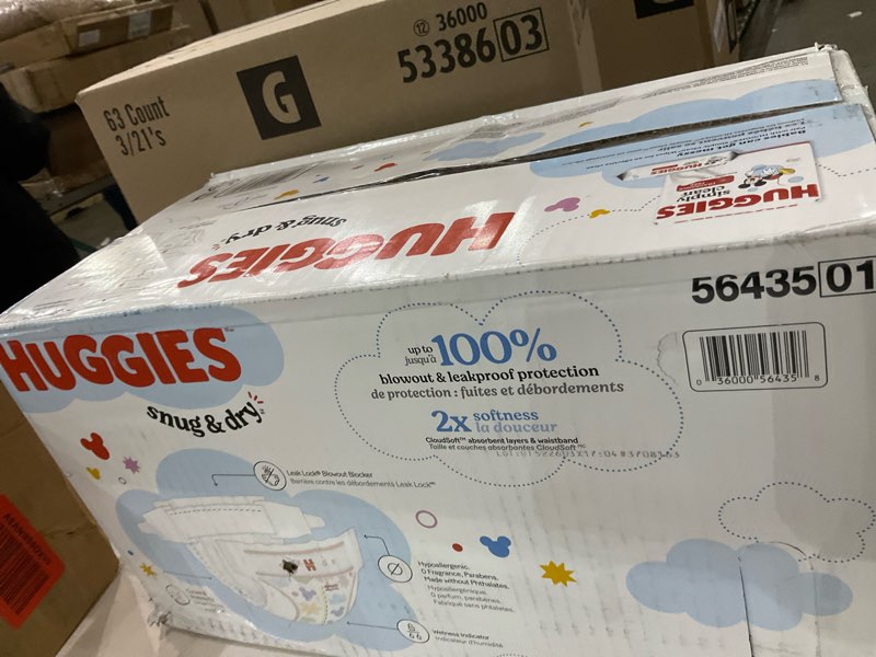 Condition photo showing New/Like New for Huggies Size 4 Diapers, Snug & Dry Baby Diapers, Size 4 (22-37 lbs), 92 Count, Packaging May Vary Size 4 92
