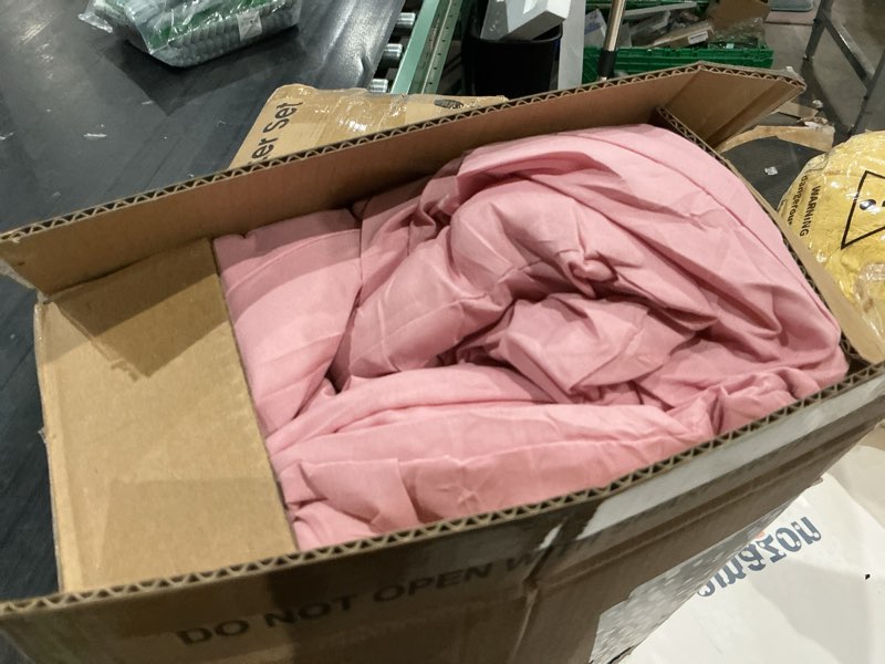 Condition photo showing Good Condition for downcool 7 pieces pink full size comforter sets for women, pintuck bed in a bag, pinch pleat full size bed set, soft microfiber all season bedding set with sheets, pillowcases & shams
