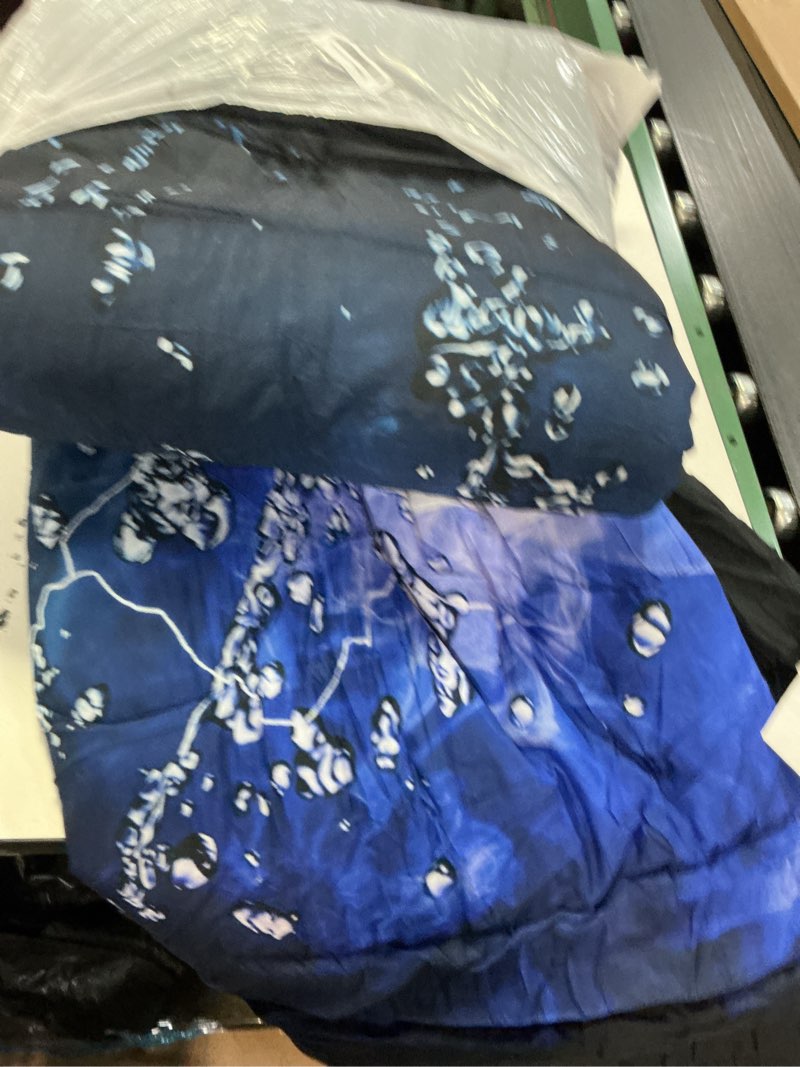 Condition photo showing As Is for Black FULL Marble Comforter Sets, 5 Pieces (1 Quilt + 2 Pillowcases + 2 Silk Pillowcases) Stylish Bedroom Design, Super Soft Silk Microfiber Quilt, All Seasons(black3, FULLBlack3