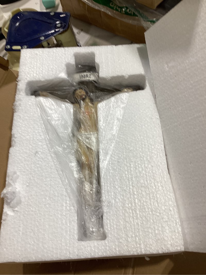 Condition photo showing New/Like New for jorae jesus crucifix statue wall cross hanging decoration jesus christ catholic home decor religious collection resin prayerful crafts, 12.8" h wall cross 12.8"l x 7.9"w